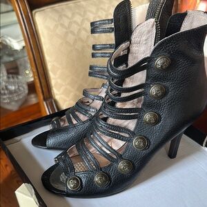 Black Strappy Heeled Sandals